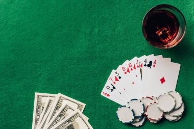 rekap sgp app showing live roulette table and withdrawal history